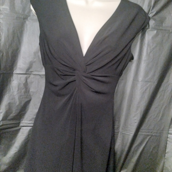 LITTLE BLACK DRESS WHITE HOUSE BLACK MARKET - Picture 3 of 6